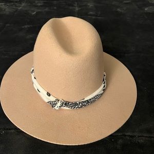 Tan wide brim hat
